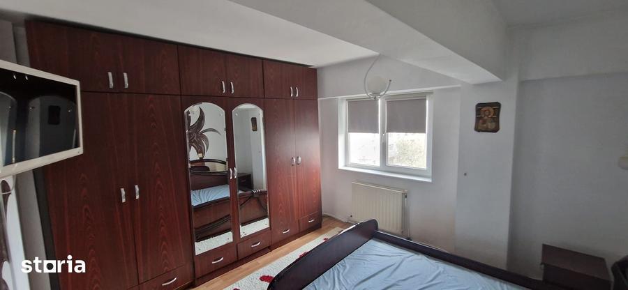 Apartament cu 3 camere decomandat în Fălticeni