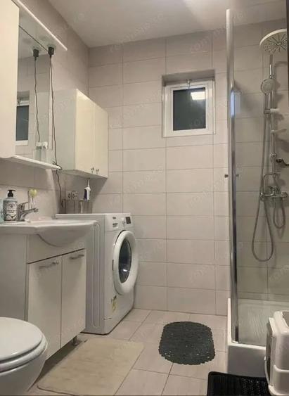 Garsonieră decomandată în Girocului