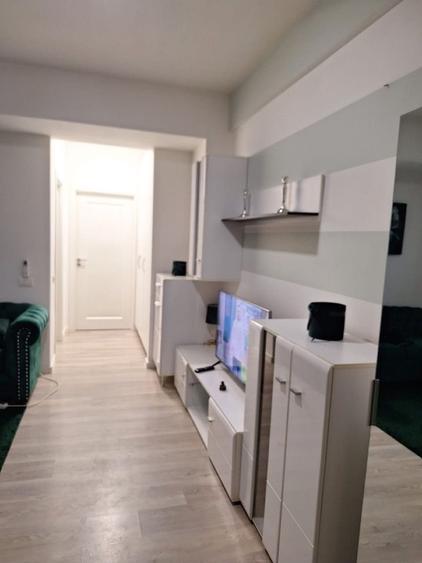 Apartament cu 2 camere, mobilat în Nord