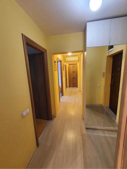 Apartament cu 3 camere decomandat, mobilat în Drumul Taberei