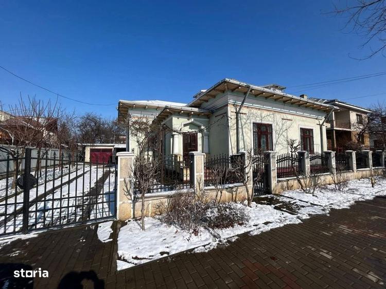 Casă cu 3 camere cu Teren 513 Mp în Central
