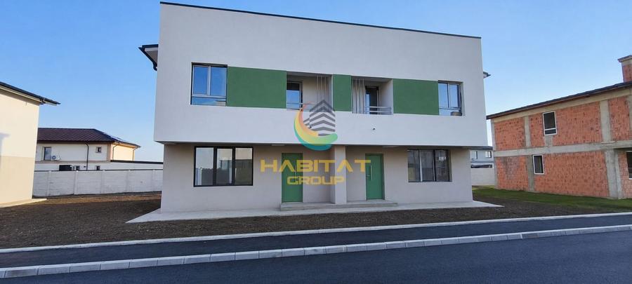 Casă cu 4 camere cu Canalizare în Vidra