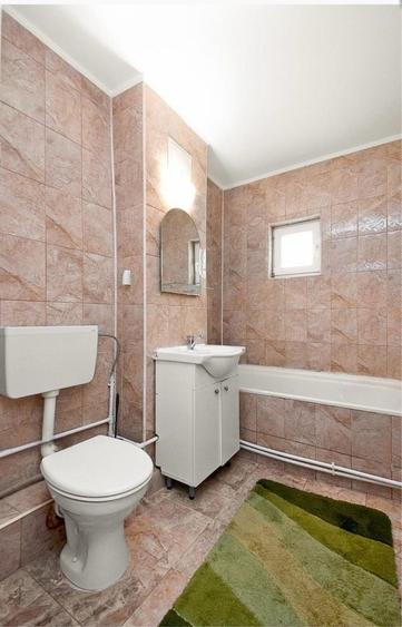 Apartament cu 2 camere decomandat în Sârbi