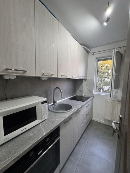 Apartament cu 2 camere semidecomandat în Exterior Vest