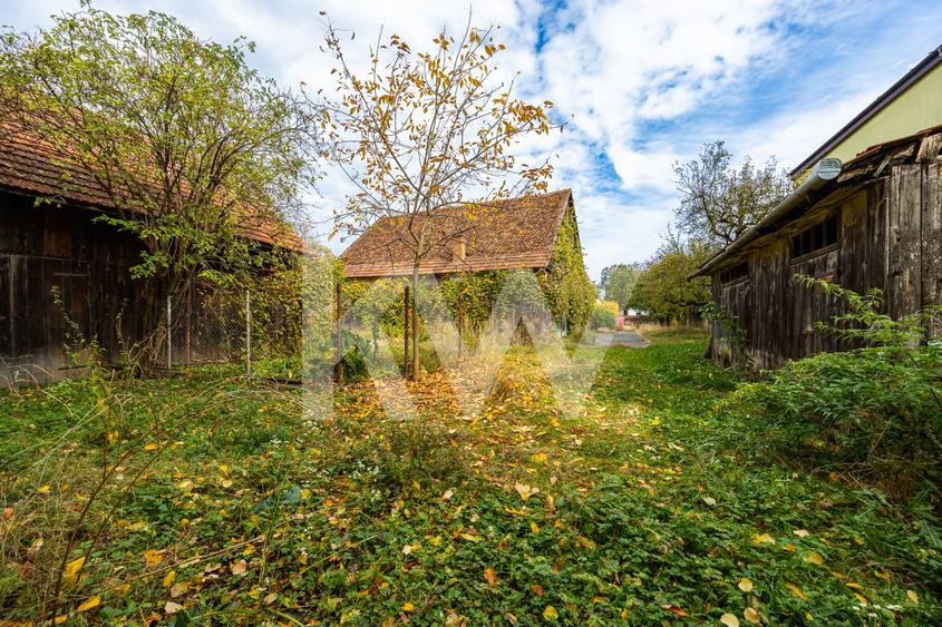 Casă individuală cu 6 camere cu Canalizare în Brașovul Vechi