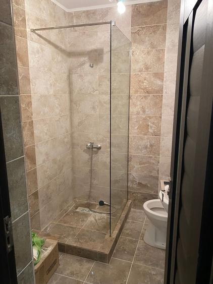 Casă individuală cu 6 camere cu Canalizare în Sud