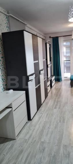 Apartament cu 2 camere semidecomandat, mobilat în Sopor