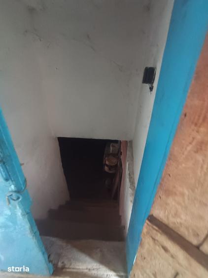 Casă cu 5 camere cu Teren 390 Mp în Central