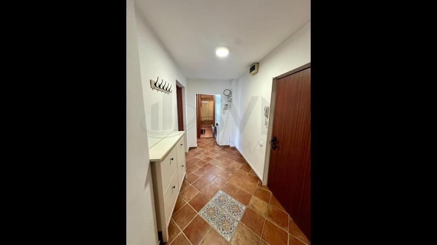 Apartament cu 2 camere decomandat în Decebal