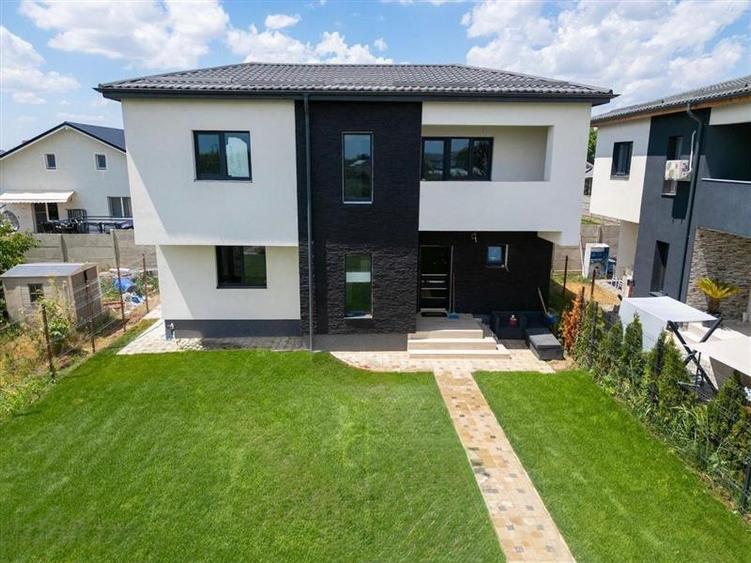 Casa P+1+M - teren 374 mp  - BERCENI - 1