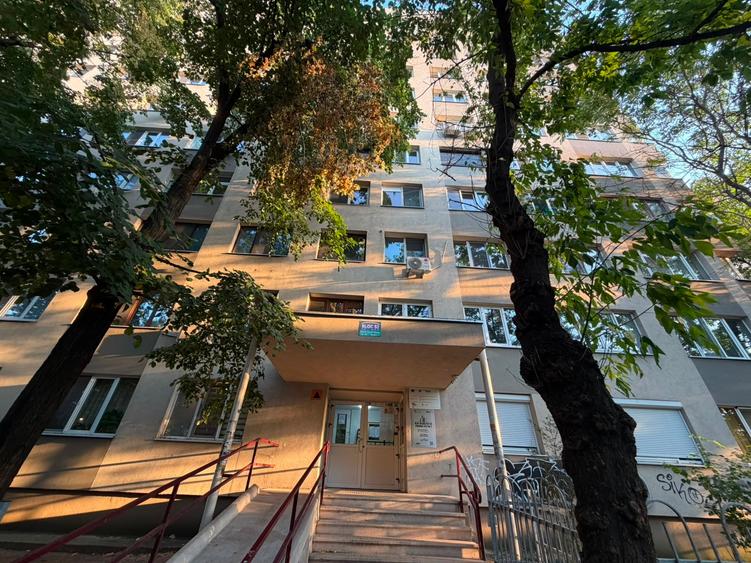 Garsonieră decomandată în Nicolae Grigorescu