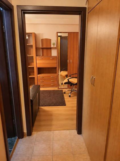 Garsonieră decomandată în Zorilor