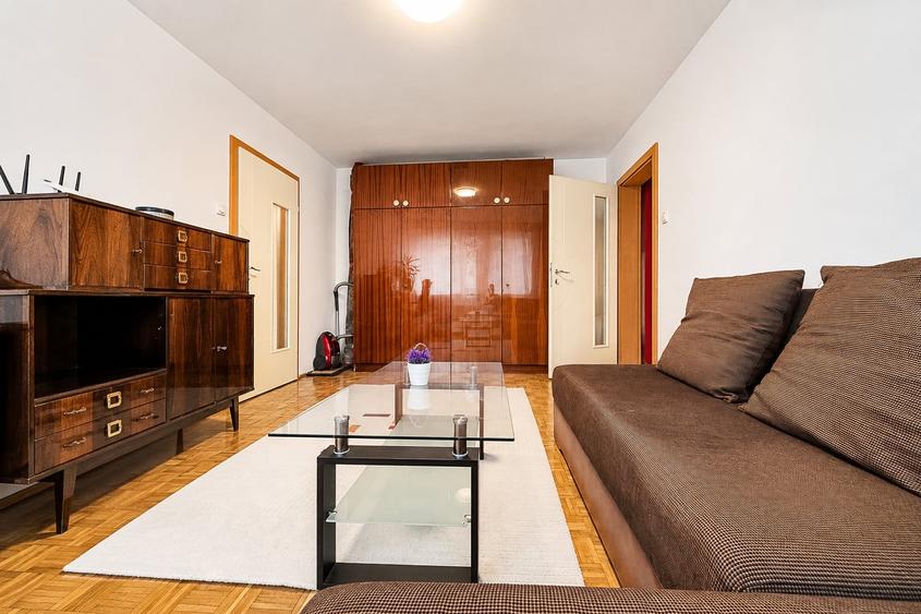 Apartament cu 2 camere semidecomandat, mobilat în Gheorgheni