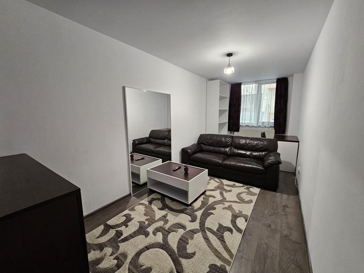 Apartament cu 3 camere decomandat în Lunca Cetățuii