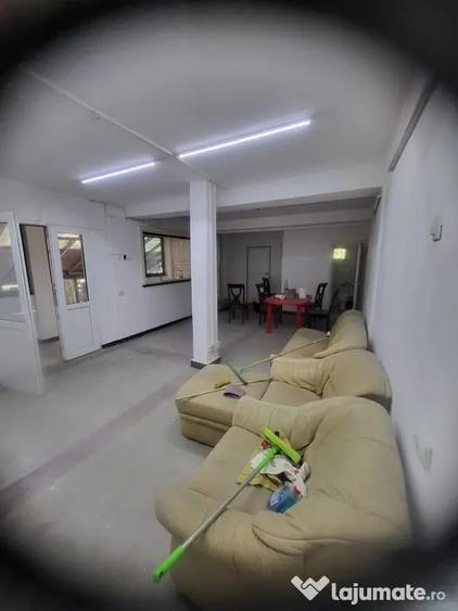 Casă cu 7 camere cu Teren 117 Mp în Ultracentral