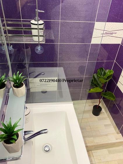 Apartament cu 3 camere decomandat în Sud