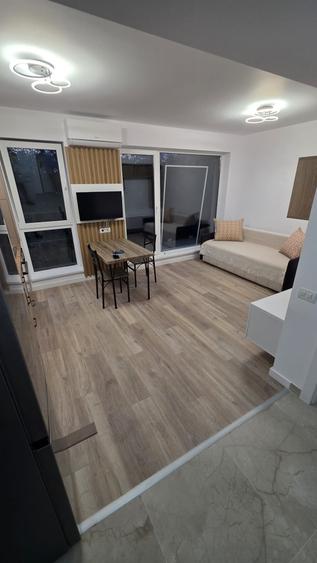 Apartament cu 2 camere în 13 Septembrie