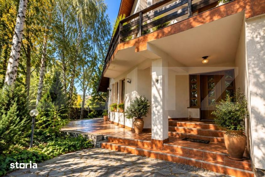 Casă cu 5 camere cu Teren 1700 Mp în Sângeorgiu de Mureș