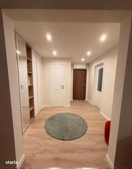 Apartament cu 4 camere decomandat în Ciupercenii Noi