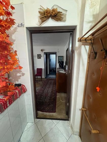 Apartament cu 2 camere semidecomandat în Baraolt