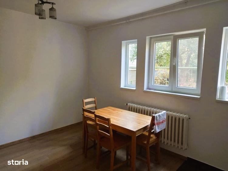 Casă cu 1 camere cu Teren 576 Mp în Casin
