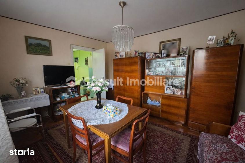 Apartament cu 3 camere semidecomandat în Andrei Mureșanu