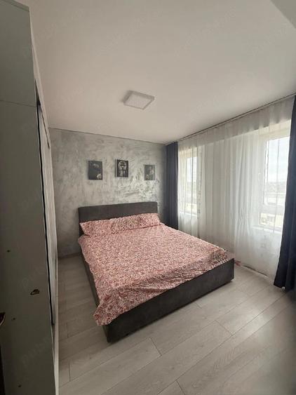 Apartament cu 3 camere decomandat în Cug