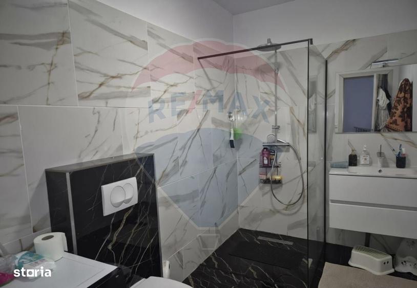 Casa / Vila cu 3 camere de vanzare in zona Central - 9