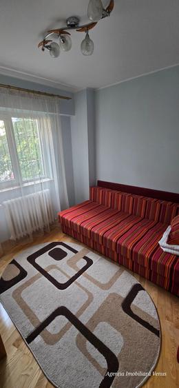 Apartament cu 4 camere în Central