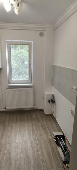 Apartament cu 2 camere semidecomandat în Dacia