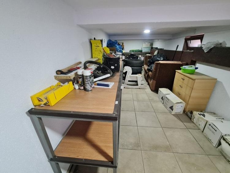 Spațiu comercial, de 53 mp, în Micro 14