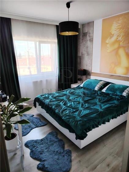 Apartament cu 3 camere decomandat, mobilat în Freidorf