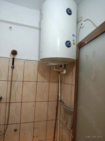 Garsonieră decomandată în Central