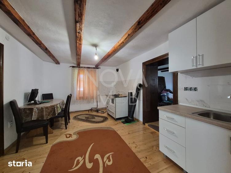 Casă cu 2 camere cu Teren 8356 Mp în Țichindeal