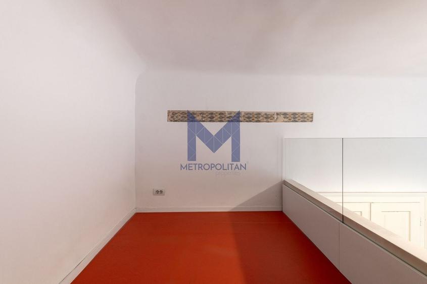 Apartament-galerie la kilometrul zero | 2 camere + mezanin, 2 băi - 5