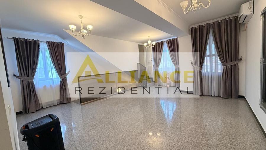 Casă cu 9 camere cu Canalizare în Berceni