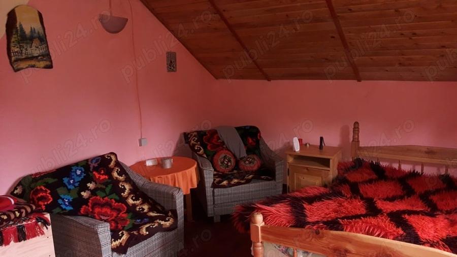 Casă cu 3 camere în Piatra