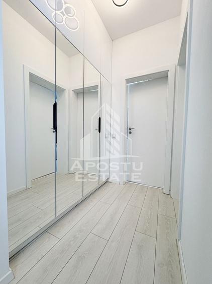 Apartament cu 2 camere semidecomandat, mobilat în Giroc
