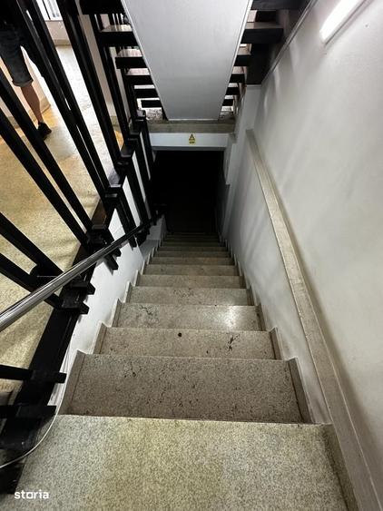 Spațiu comercial, de 200 mp, în Ultracentral