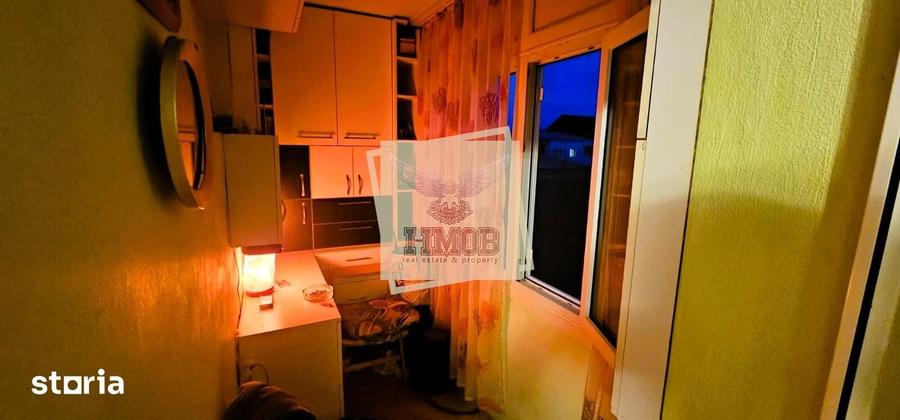 Apartament cu 3 camere, mobilat în Central