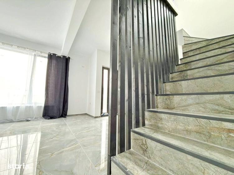 Casă cu 4 camere cu Teren 200 Mp în Lumina