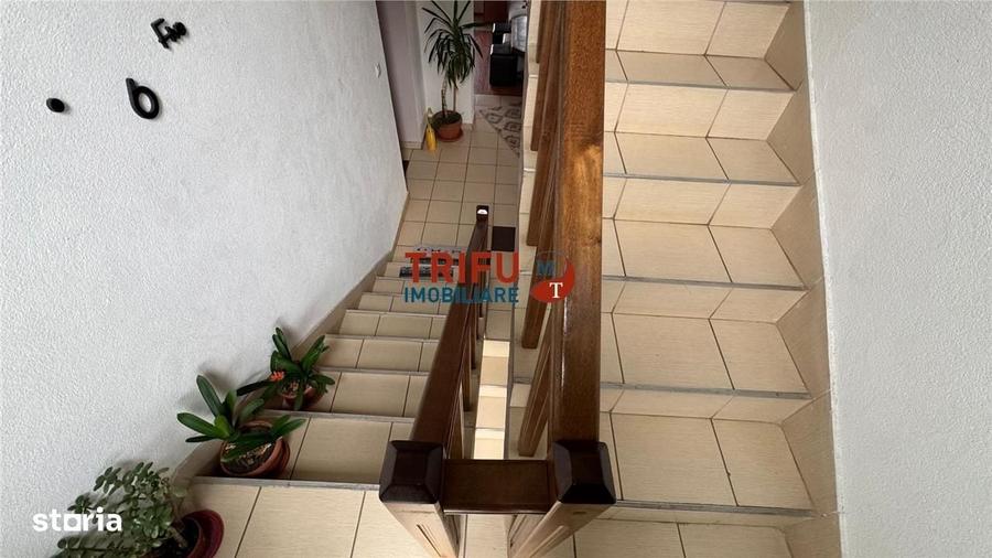 Casă cu 4 camere în Micești