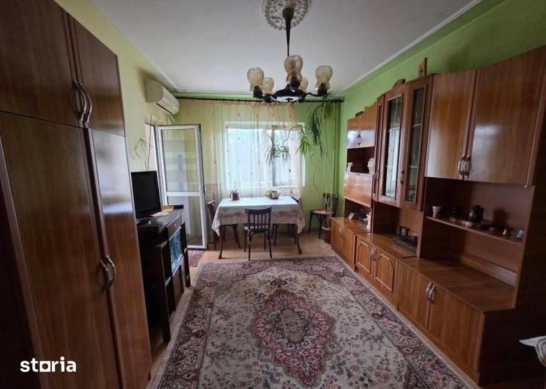 Apartament cu 2 camere decomandat în Dacia