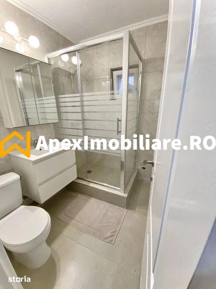 Apartament cu 3 camere semidecomandat în Central