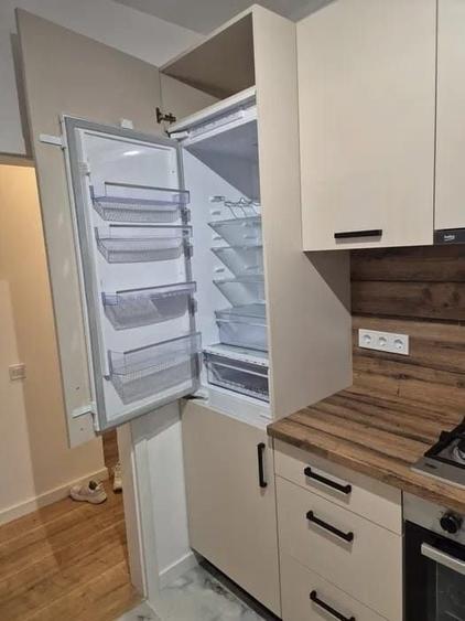 Apartament cu 2 camere decomandat în Aeroport
