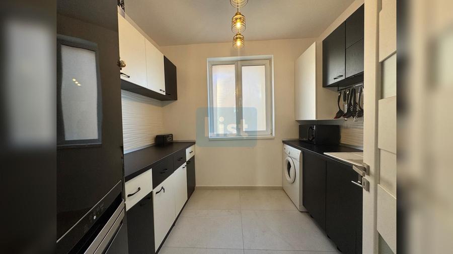 Apartament cu 2 camere decomandat în Europa