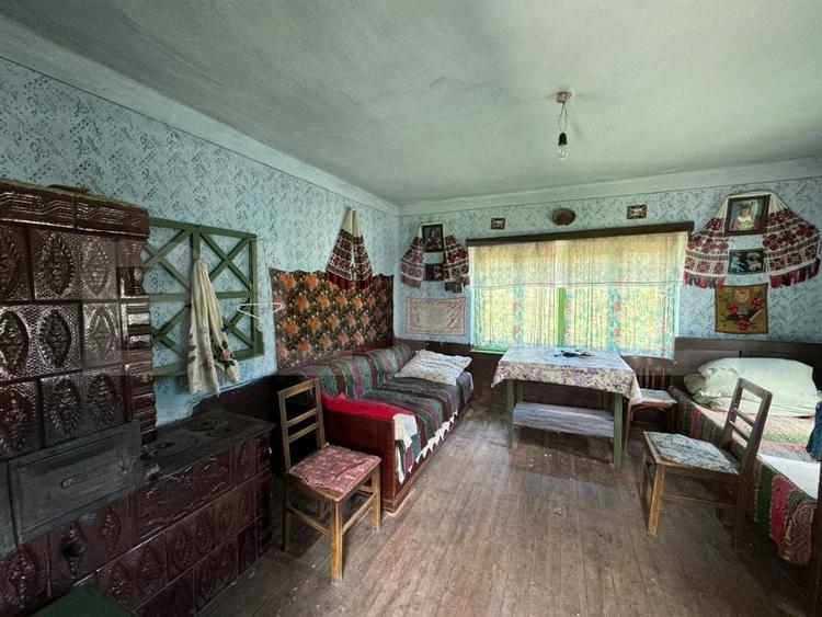 Casă individuală cu 3 camere cu Teren 1789 Mp în Orăștie