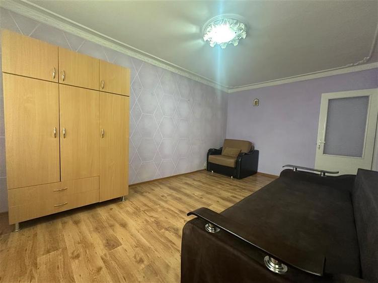 Apartament cu 2 camere decomandat în Dacia