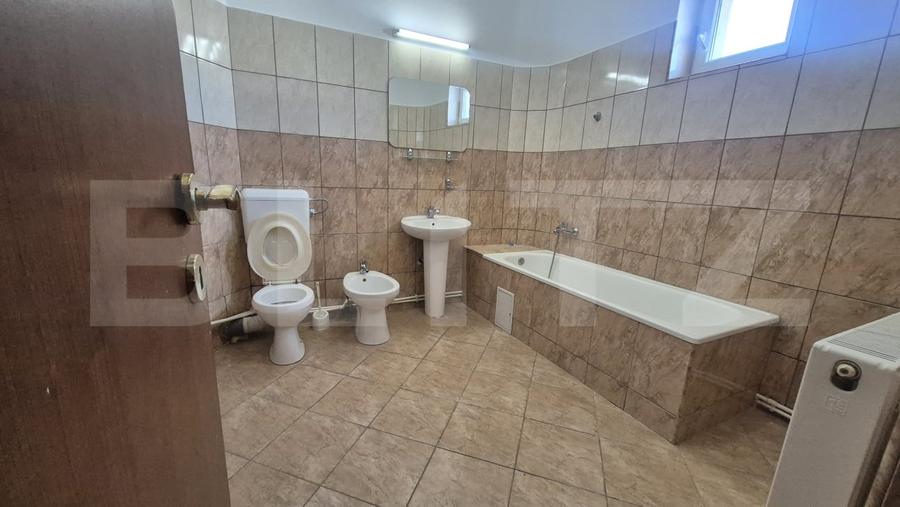 Spațiu comercial, de 773 mp, în Lucian Blaga