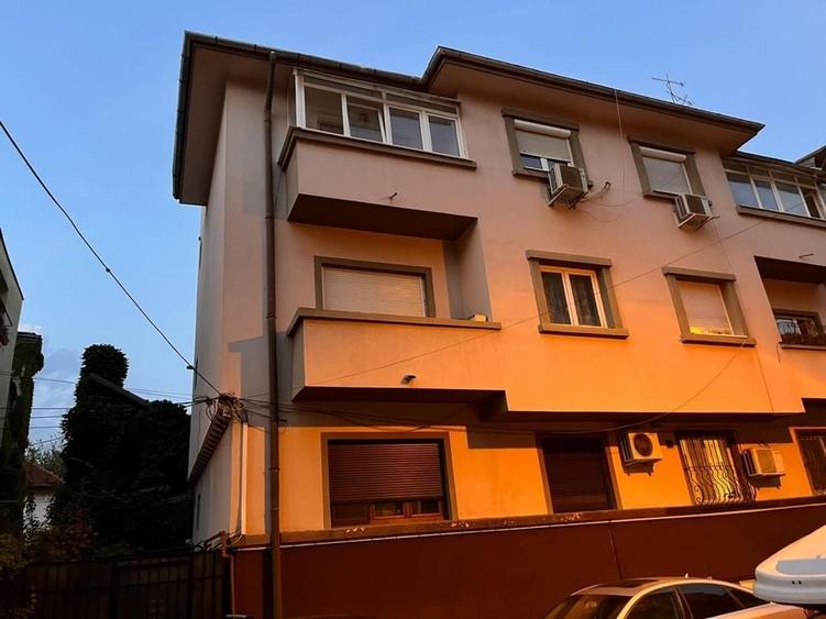 Apartament nedecomandat în Gara de Nord